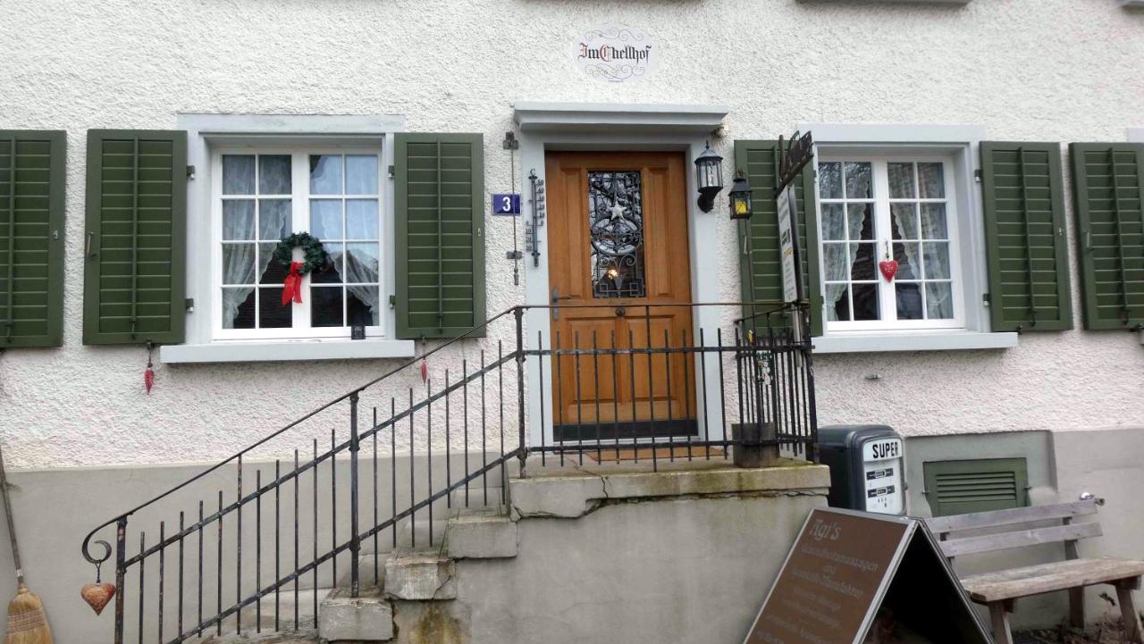 Bed & Breakfast Im Chellhof Benken  Buitenkant foto