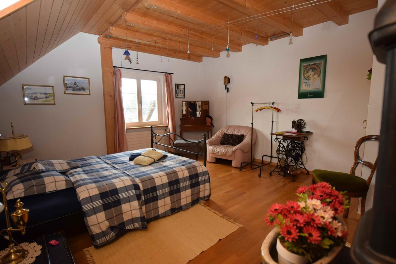 Bed & Breakfast Im Chellhof Benken  Buitenkant foto