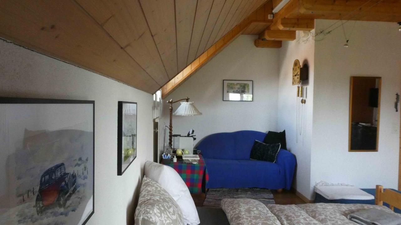 Bed & Breakfast Im Chellhof Benken  Buitenkant foto